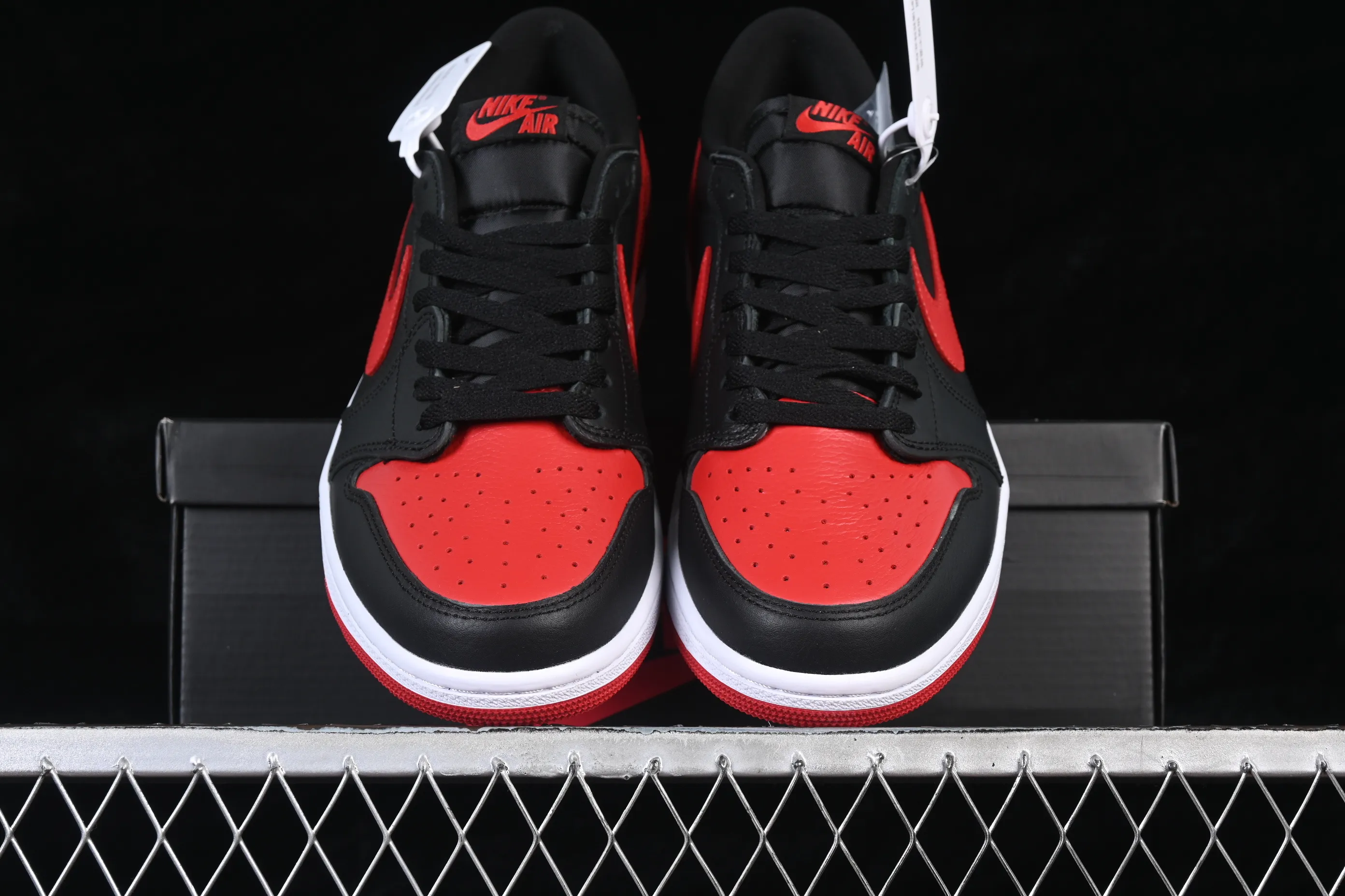 All categories Air Jordan Jordan series basketball shoes Air Jordan 1 Low Air Jordan 1 Low OG "Banned" AJ1 Joe 1 banned XX low-top cultural and casual sneakers HQ6998-001